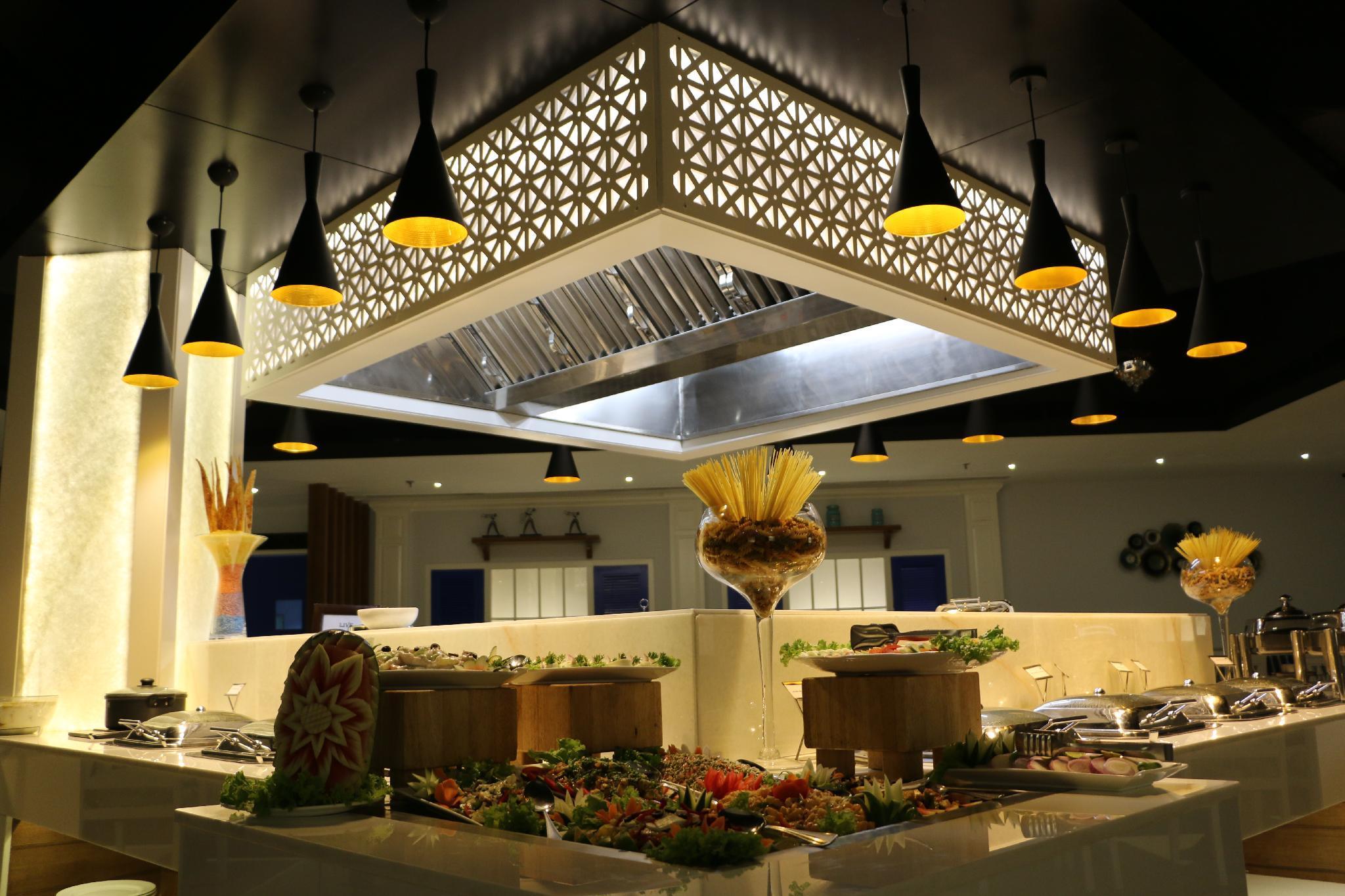 Ramada By Wyndham Jalandhar City Center Экстерьер фото